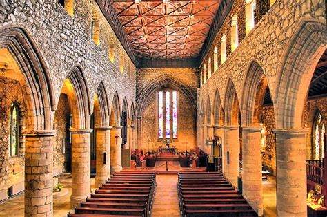 La Cathédrale d'Aberdeen: Un joyau architectural et une porte vers l'histoire écossaise !